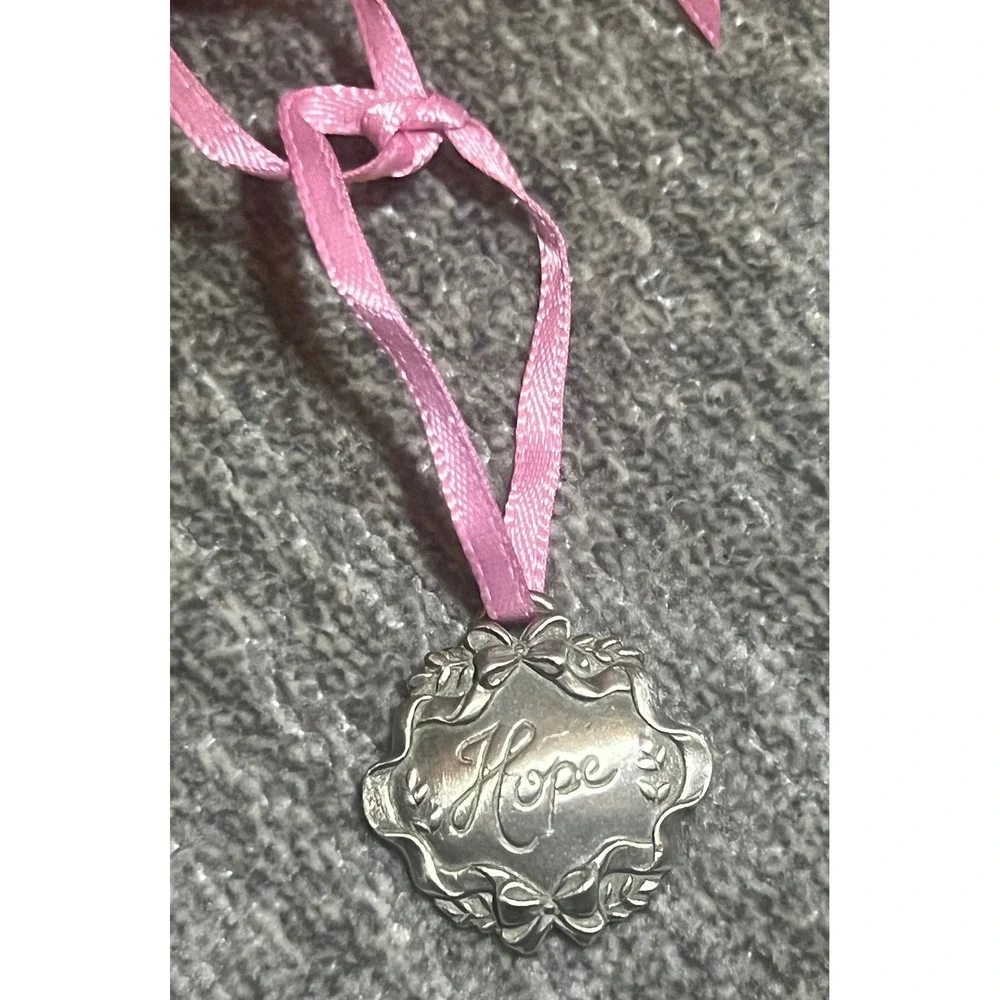 Longaberger Horizon Of Hope Tie-On OS Silver Pink Hope Basket Charm 2001 Vintage